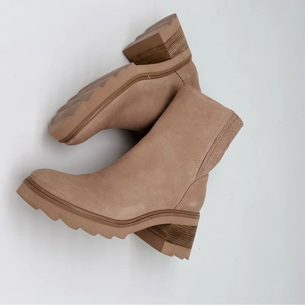 Dolce Vita Tan Suede Block Heel Ankle Boots